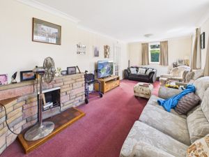 Lounge- click for photo gallery